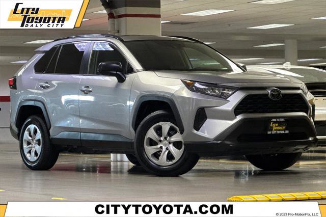 Certified 2020 Toyota RAV4 LE image 1