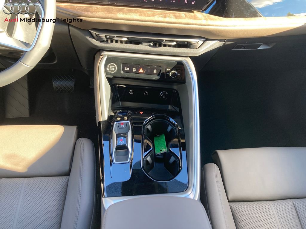 New 2025 Audi Q5 Premium Plus image 18