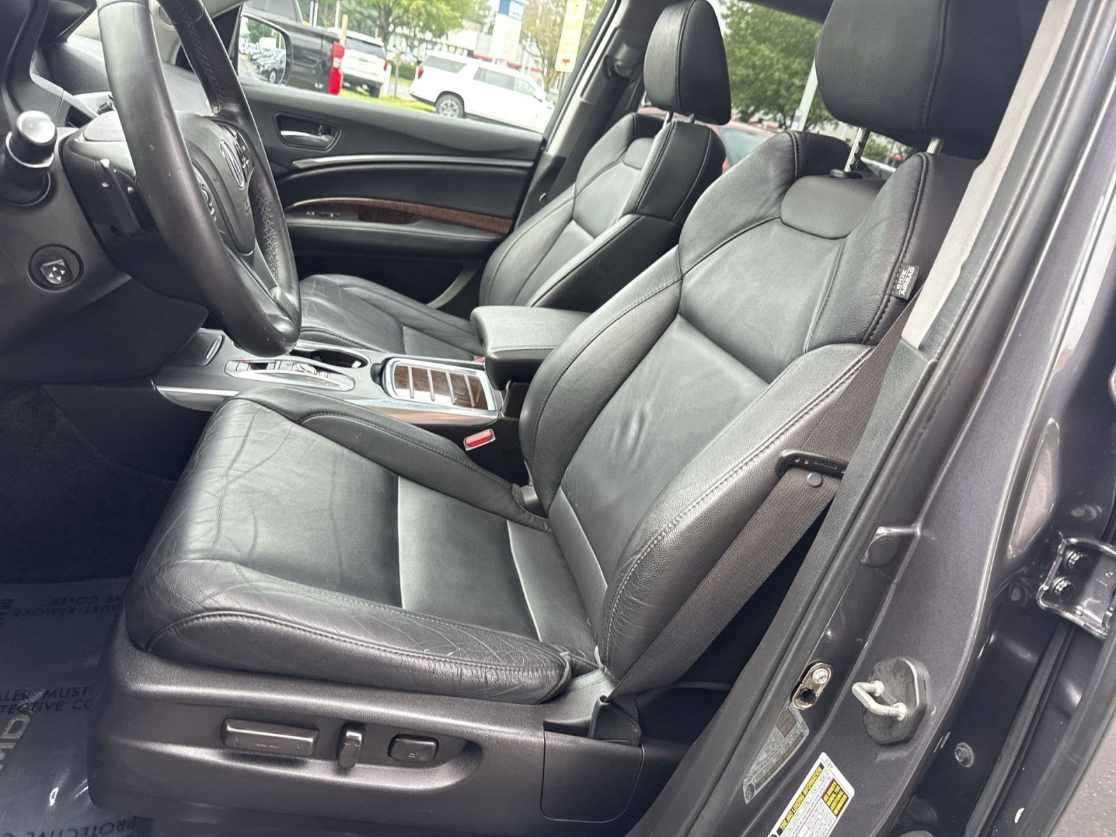 Used 2017 Acura MDX SH-AWD image 13