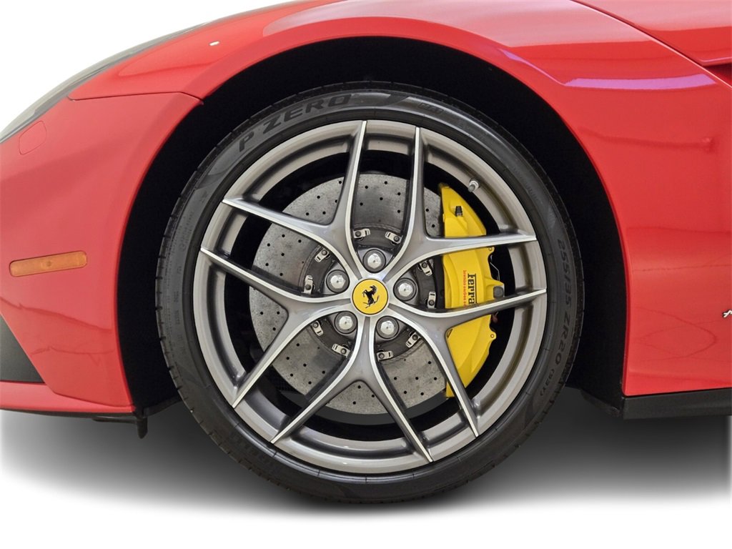 Used 2016 Ferrari F12 Berlinetta image 13