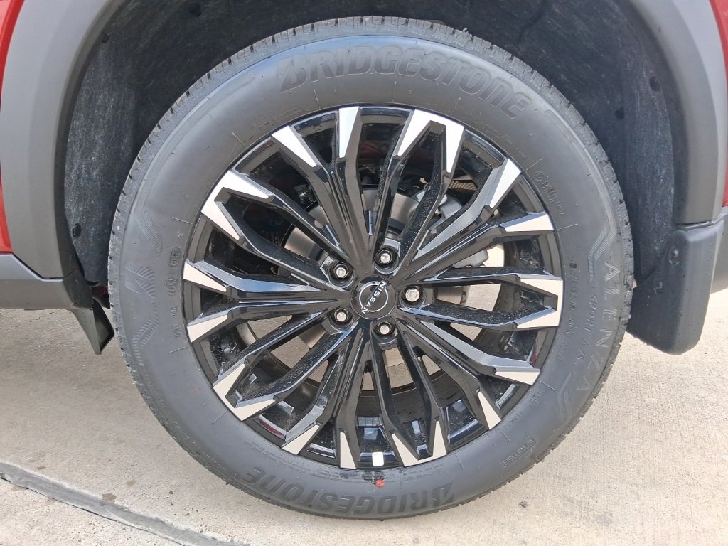 New 2026 Nissan Rogue SV image 31