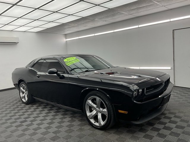 Used 2012 Dodge Challenger R/T image 3