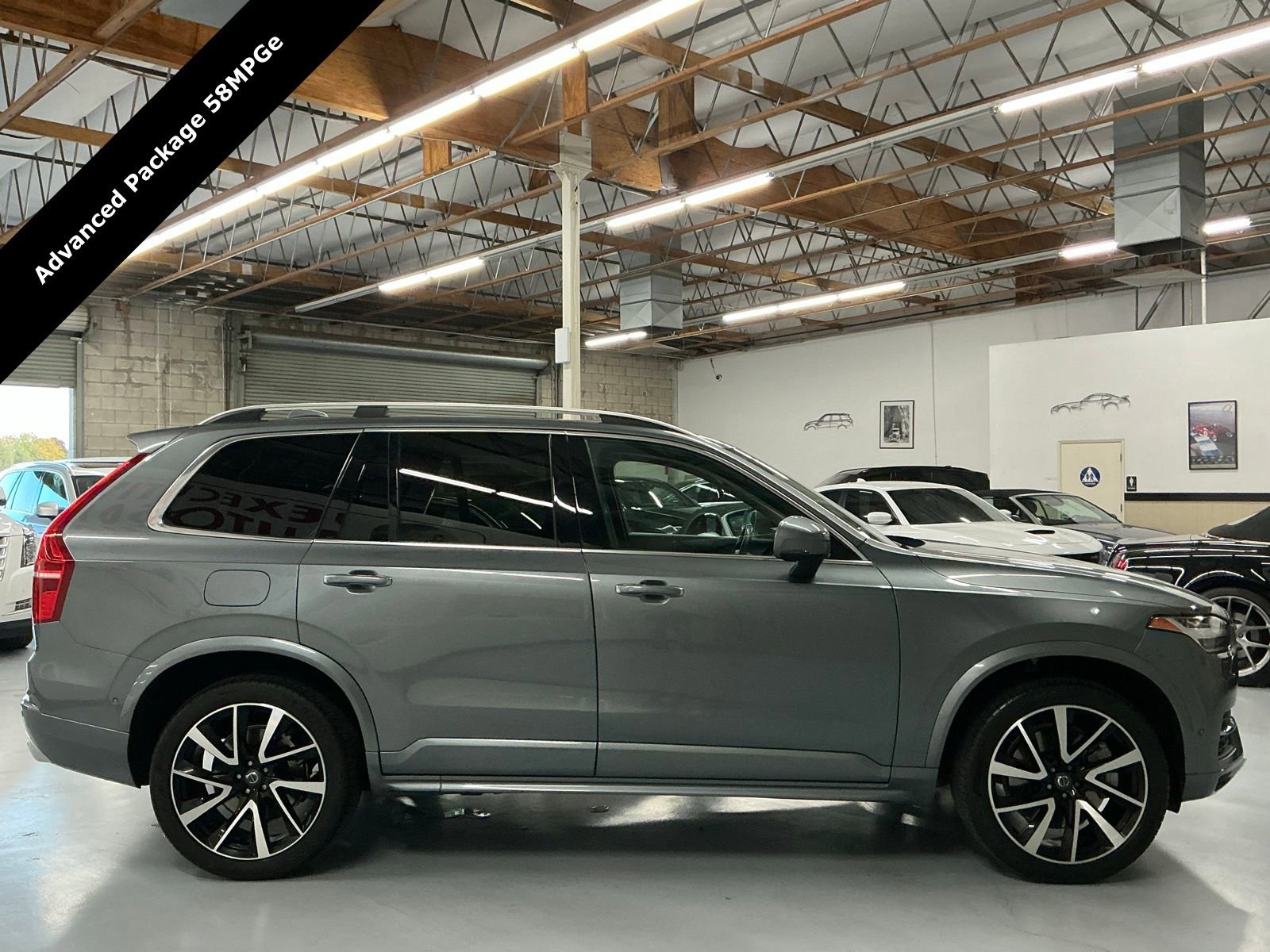 Used 2019 Volvo XC90 T8 Momentum w/ Advanced Package image 6