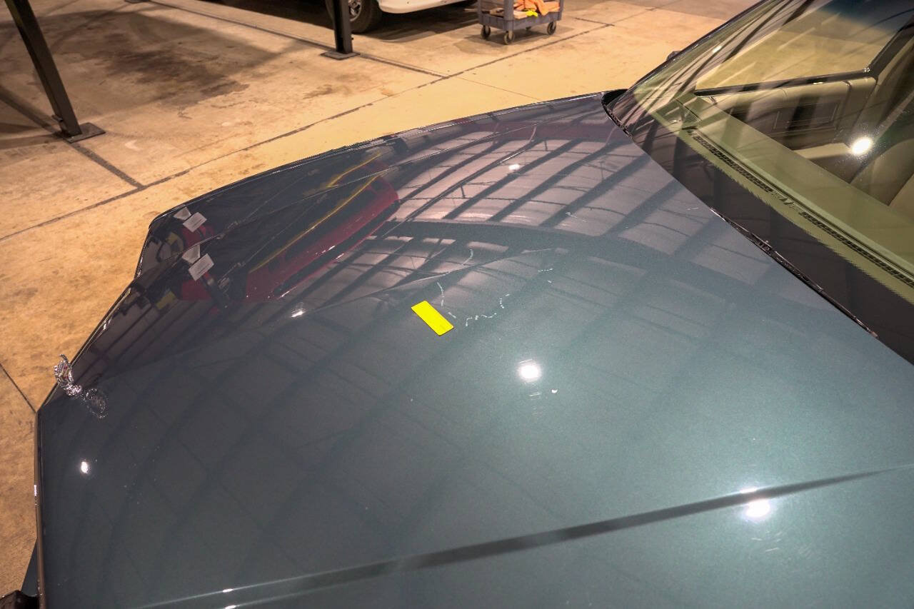 Used 1992 Cadillac De Ville Sedan FWD image 35