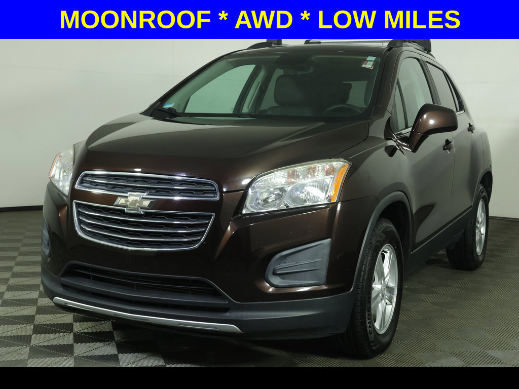 Used 2016 Chevrolet Trax LT w/ LT Sun and Sound Package