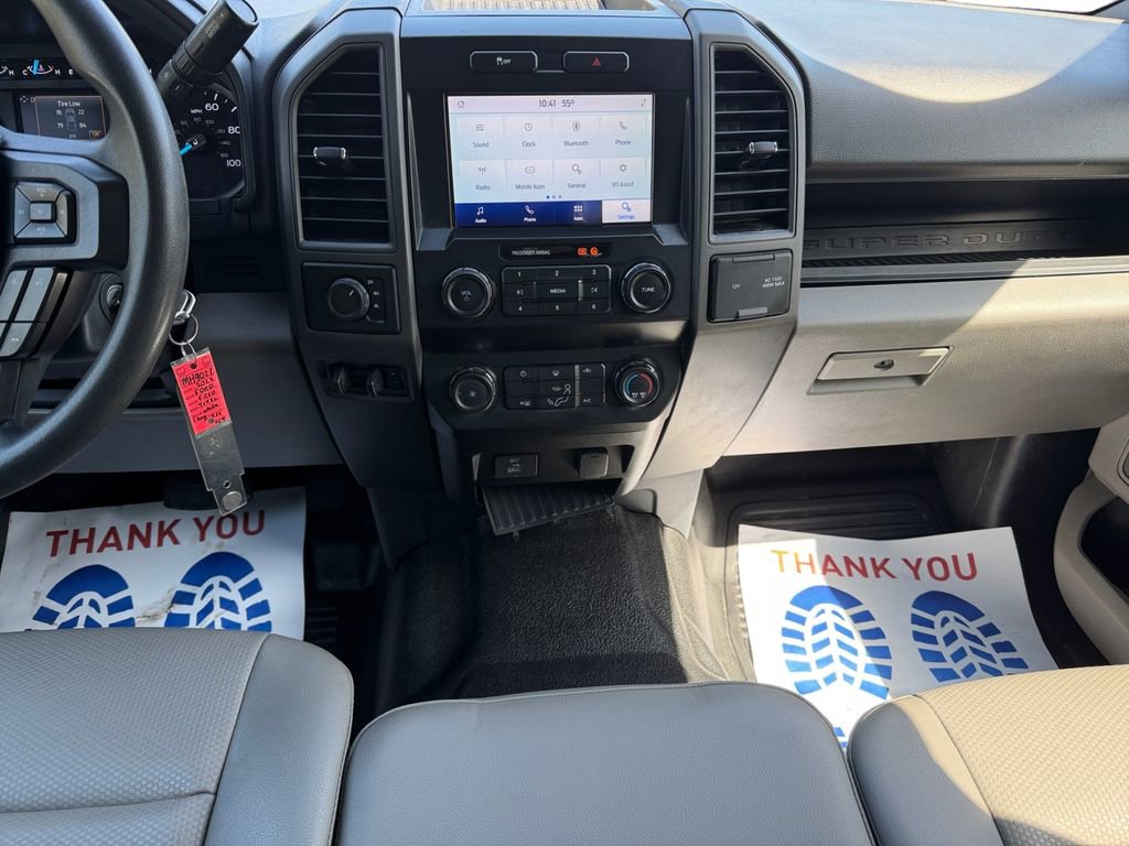 Used 2022 Ford F250 XL w/ Power Equipment Group image 11