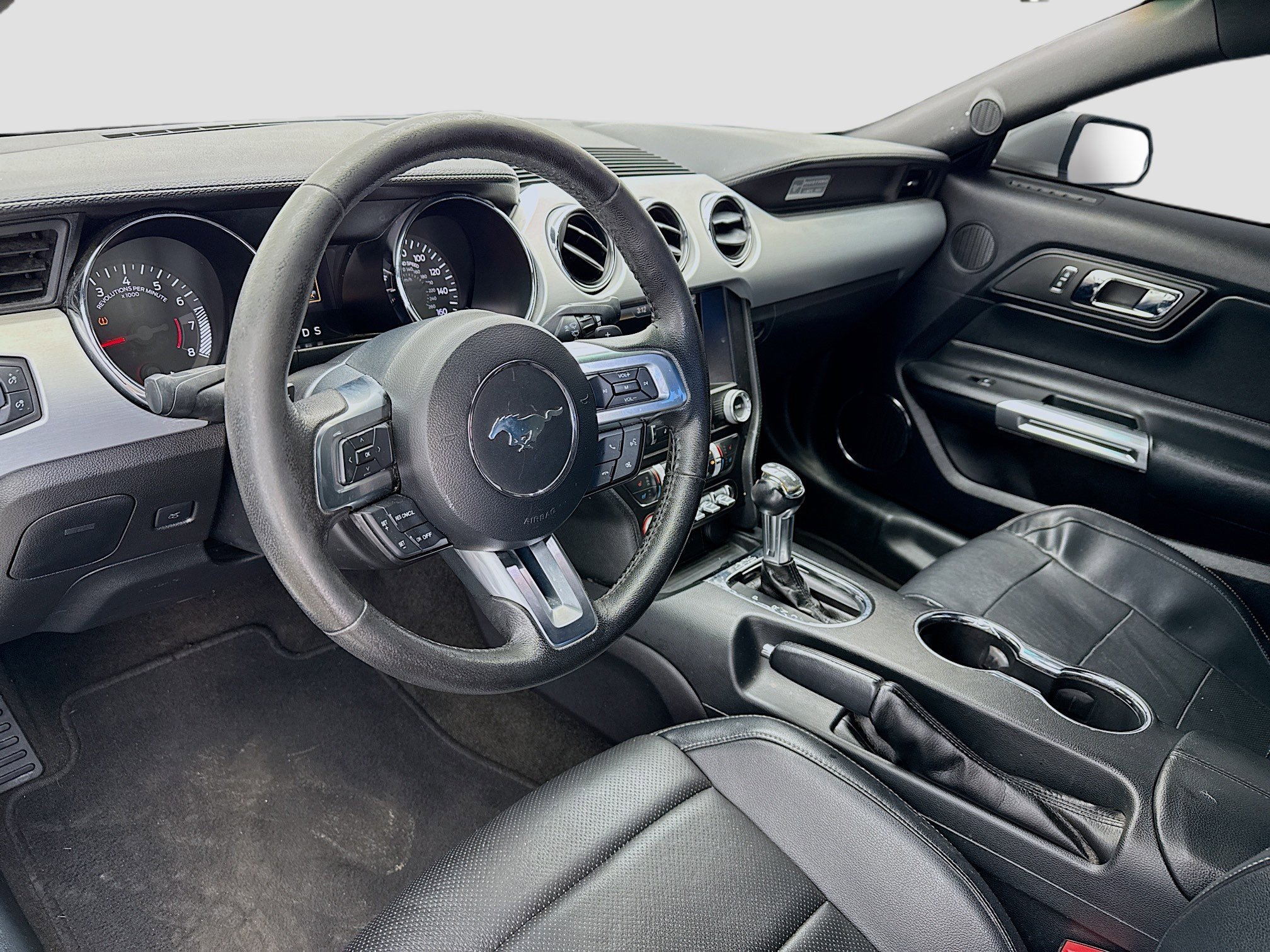 Used 2015 Ford Mustang Premium w/ Equipment Group 201A image 7