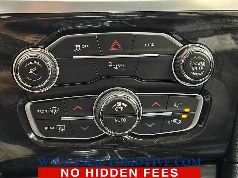 Used 2015 Chrysler 300 Limited w/ 300 Premium Group AWD/4WD image 24