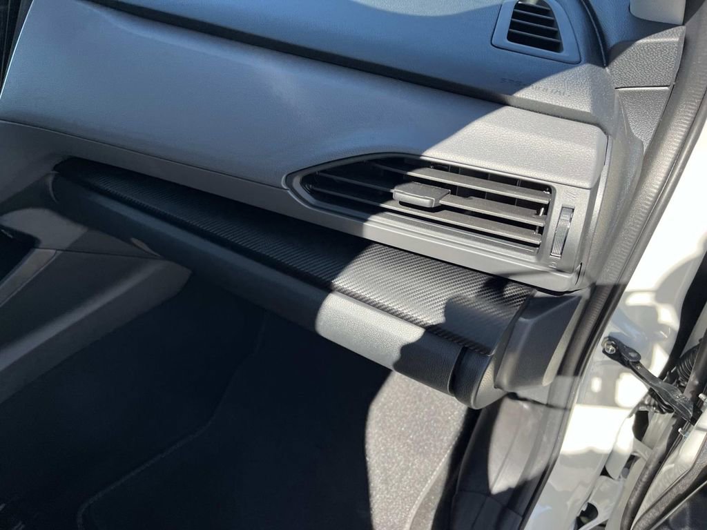 Used 2025 Subaru Crosstrek 2.5i Premium image 25