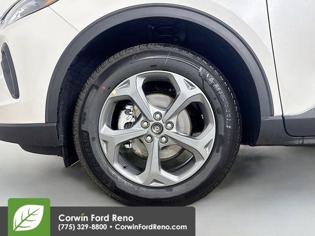 New 2026 Ford Escape ST-Line w/ Cold Weather Package AWD/4WD image 31