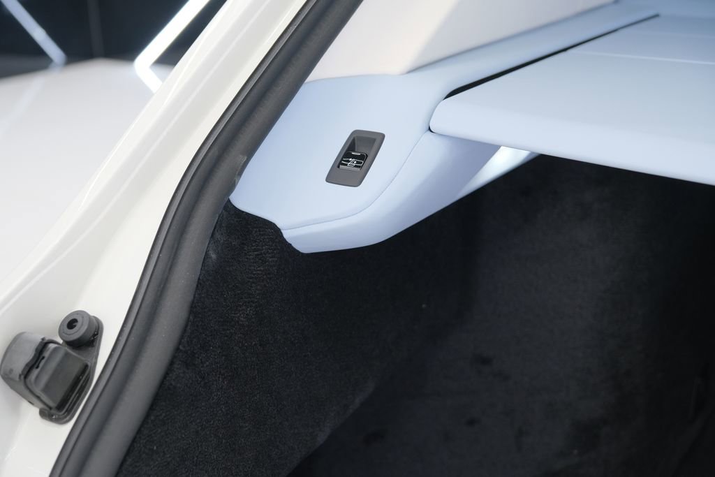 Used 2026 Rolls-Royce Cullinan image 80