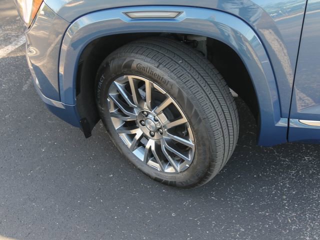 Used 2026 GMC Terrain Denali image 32