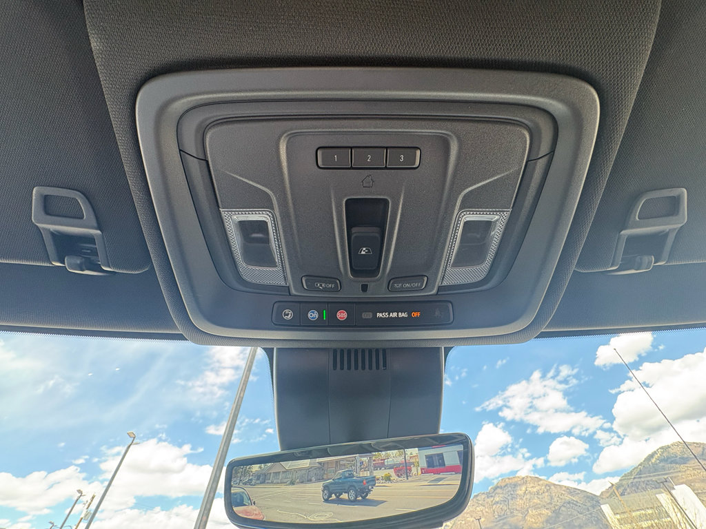 Used 2025 GMC Sierra 1500 AT4 w/ AT4 Premium Package image 27