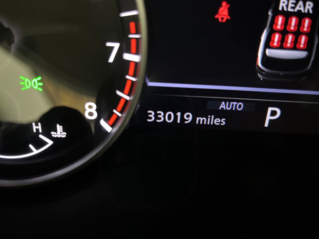 Used 2025 Nissan Pathfinder SV AWD/4WD image 21