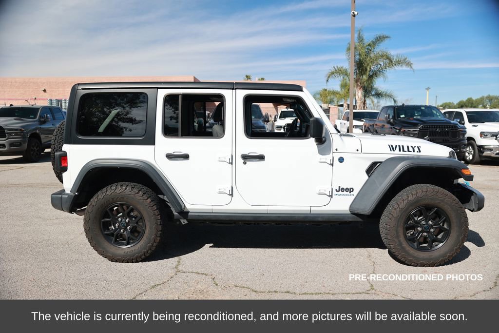 Used 2024 Jeep Wrangler Unlimited image 7