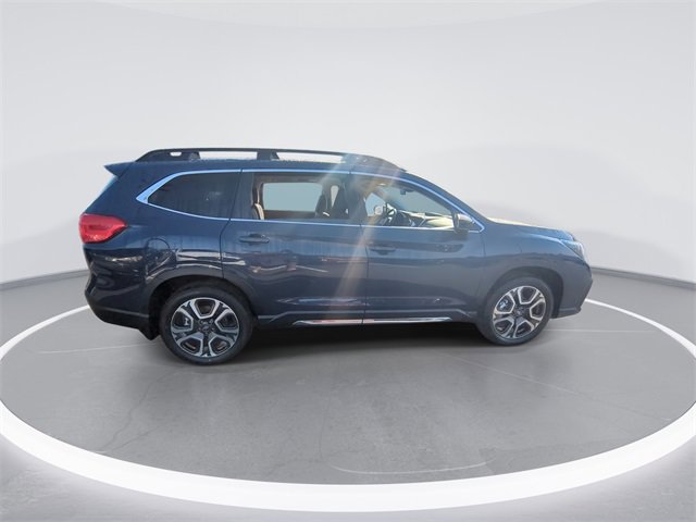 New 2025 Subaru Ascent Limited image 9