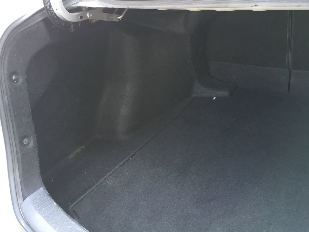 Used 2023 Toyota Corolla LE FWD image 32