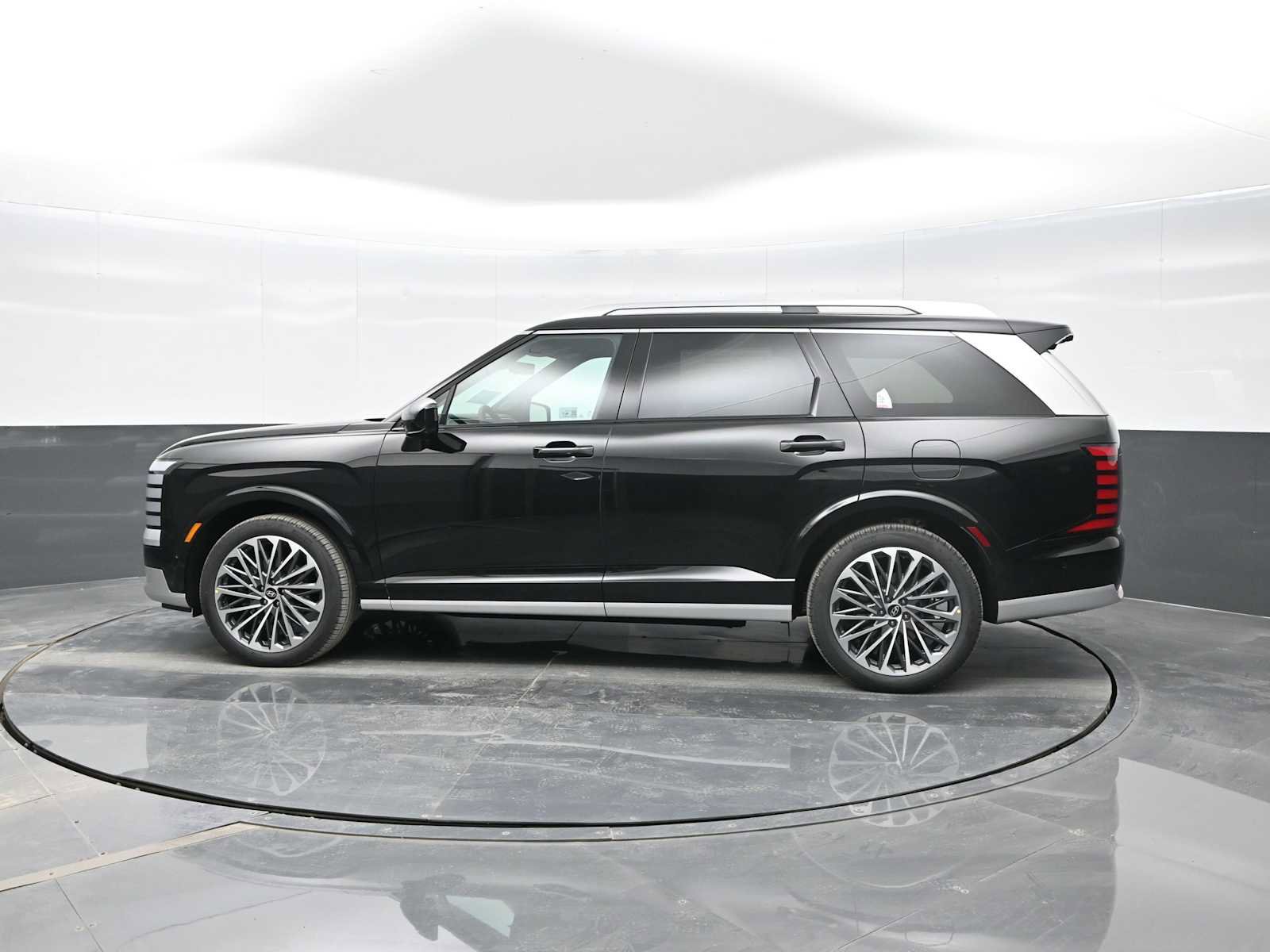 New 2026 Hyundai Palisade Calligraphy image 4