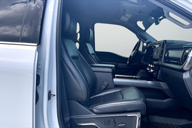 Used 2024 Ford F250 Lariat w/ Chrome Package AWD/4WD image 27