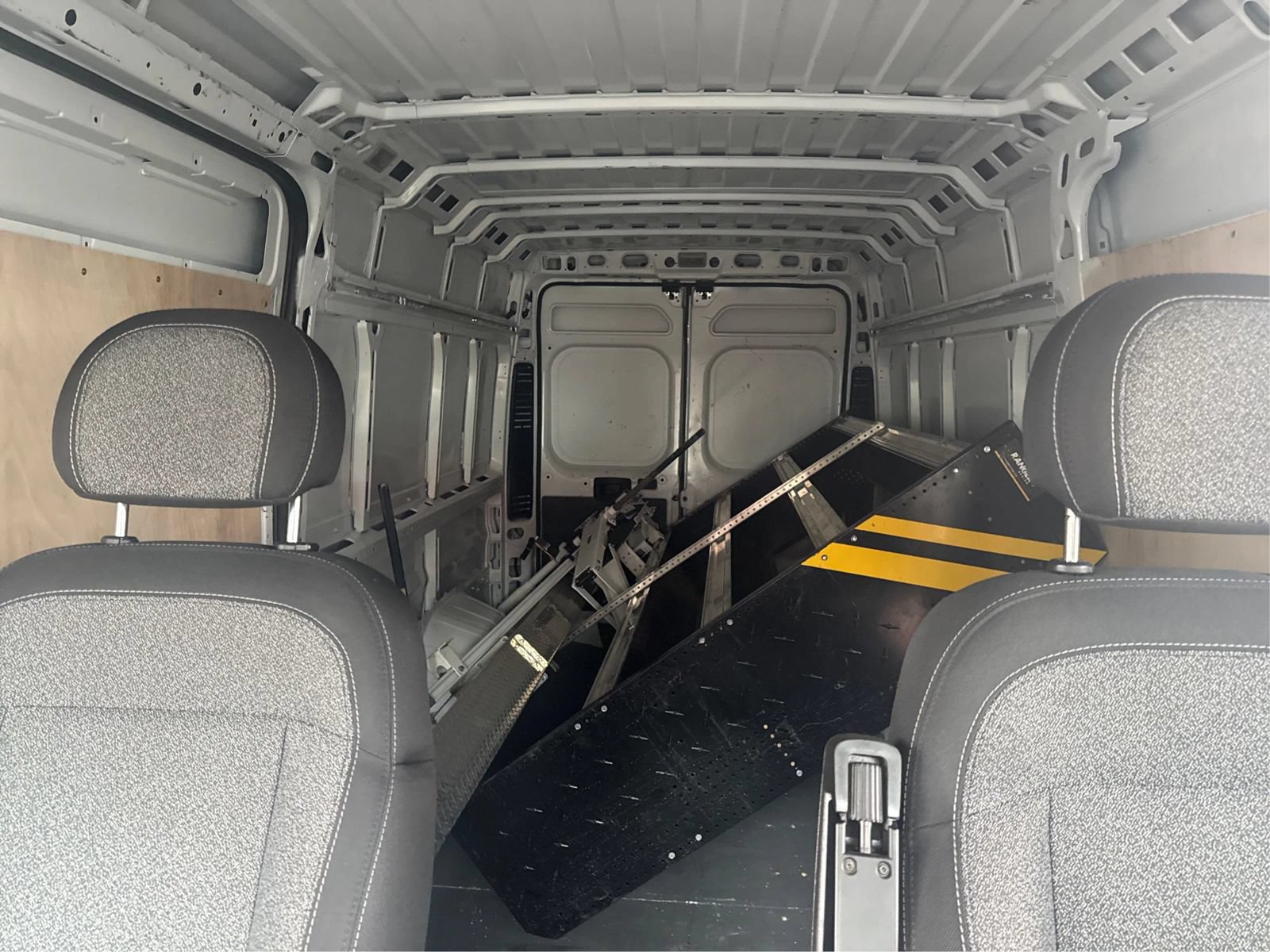 Used 2022 RAM ProMaster 3500 FWD image 14