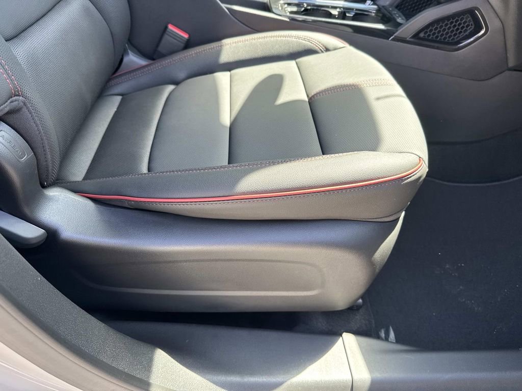 New 2026 Chevrolet TrailBlazer RS w/ Convenience Package FWD image 11