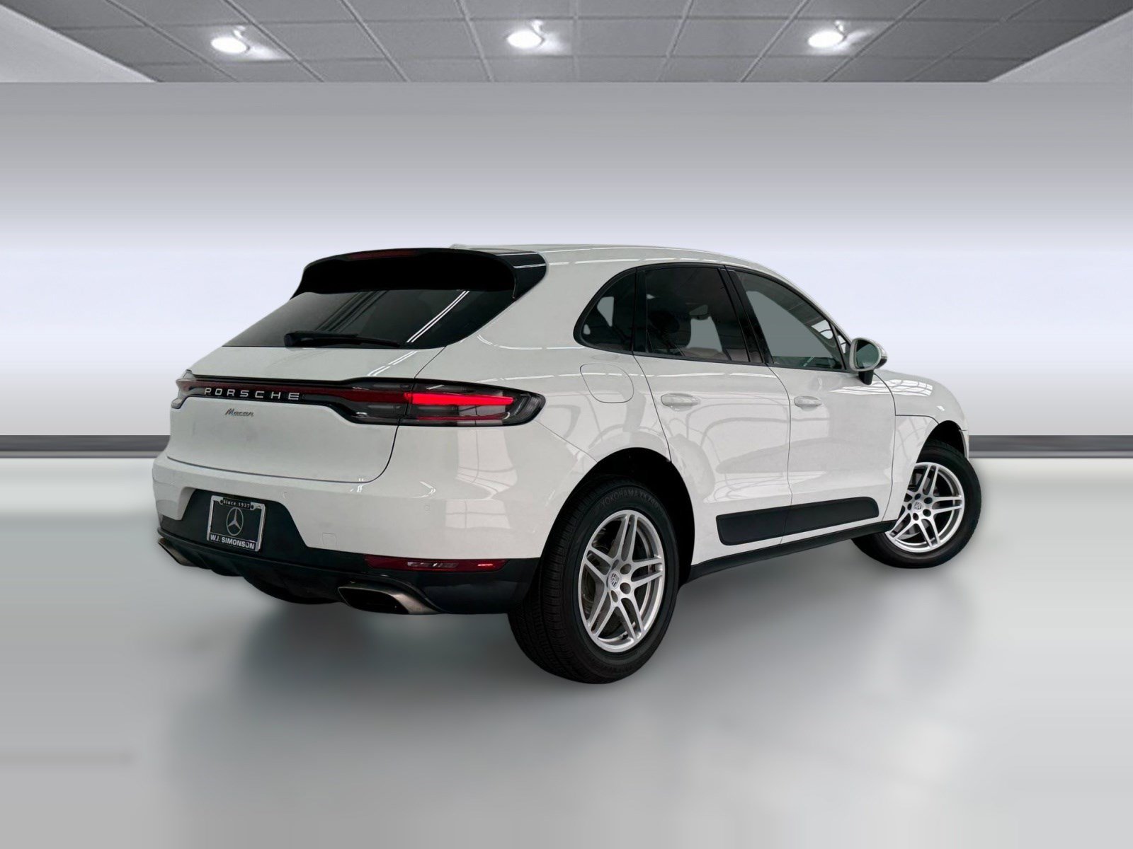 Used 2019 Porsche Macan AWD/4WD image 8