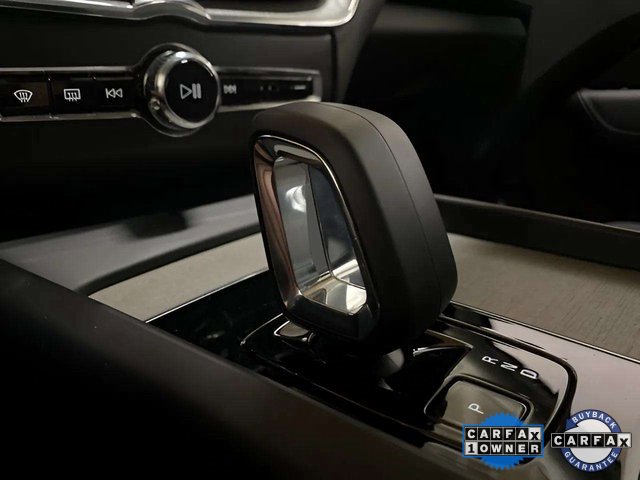 Used 2025 Volvo XC60 B5 Plus image 48