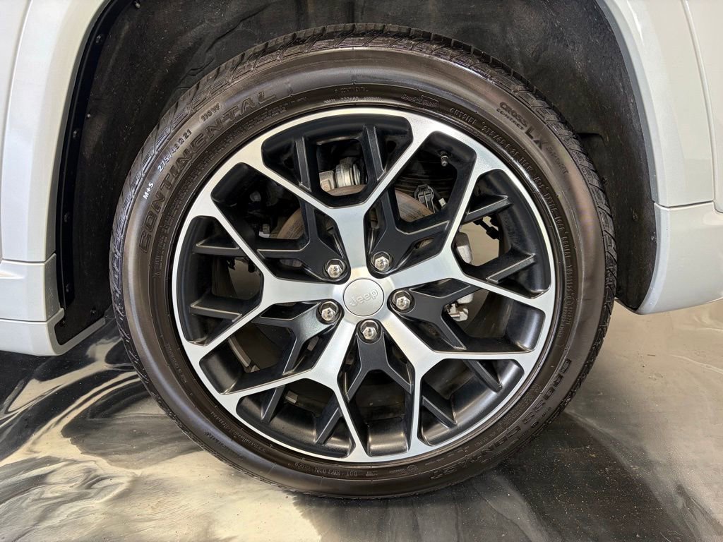 Used 2024 Jeep Grand Cherokee Summit image 22