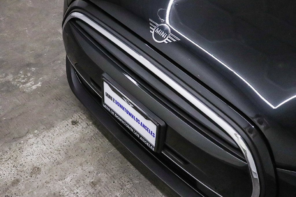 Used 2023 MINI Cooper 2-Door Hardtop FWD image 11
