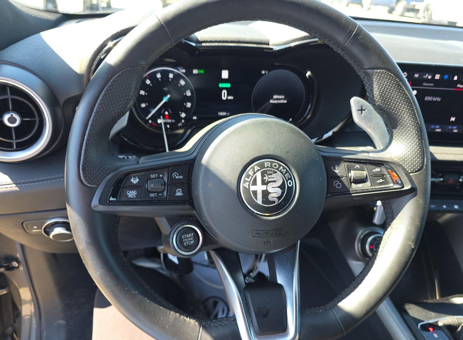 Used 2024 Alfa Romeo Tonale Ti image 13