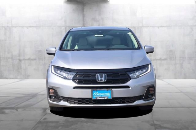 New 2026 Honda Odyssey Touring image 4