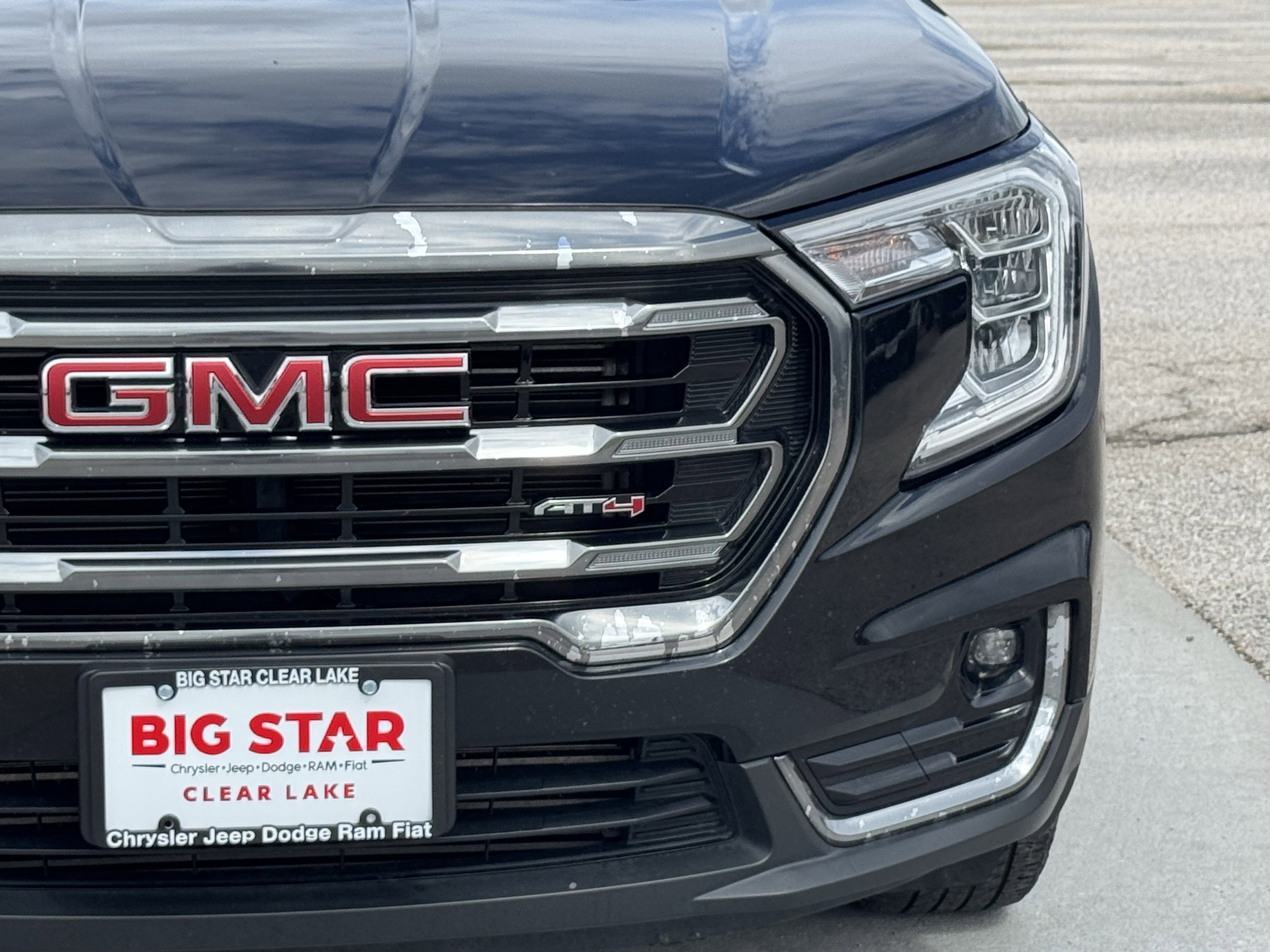 Used 2023 GMC Terrain AT4 image 5