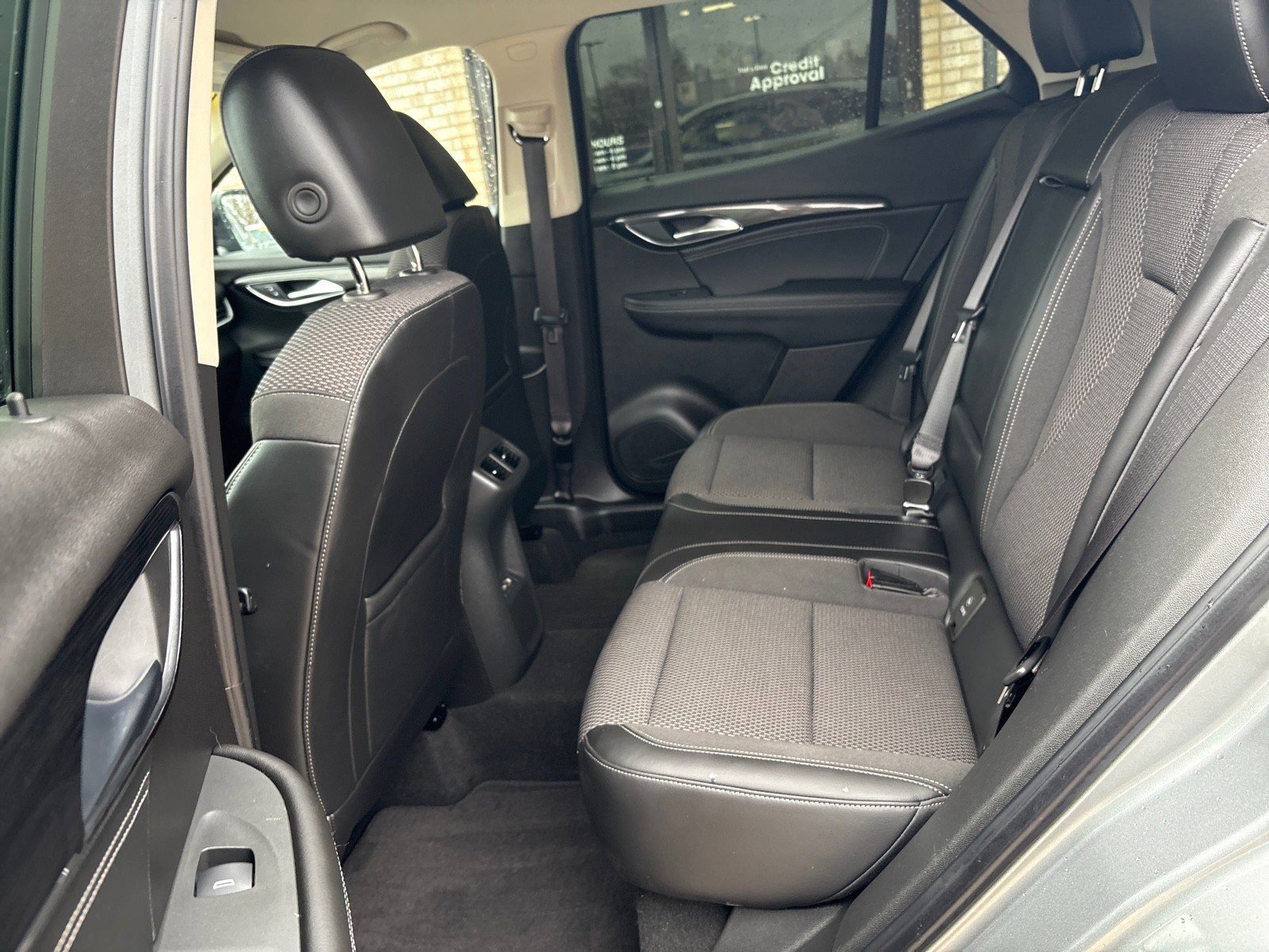 Used 2023 Buick Envision Preferred w/ Sport Touring Package image 4