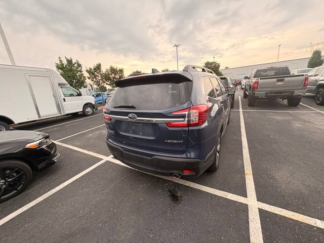 Used 2025 Subaru Ascent Premium AWD/4WD image 5