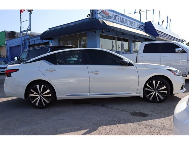 Used 2020 Nissan Altima 2.5 SR image 14