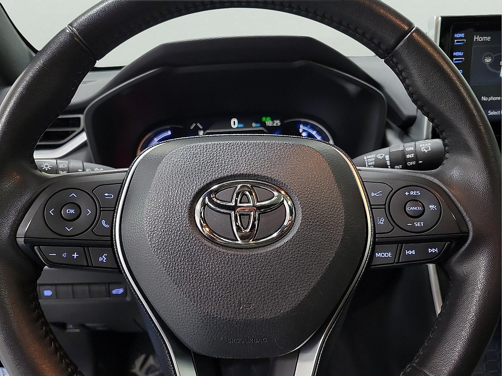 Certified 2021 Toyota RAV4 XSE AWD/4WD image 17