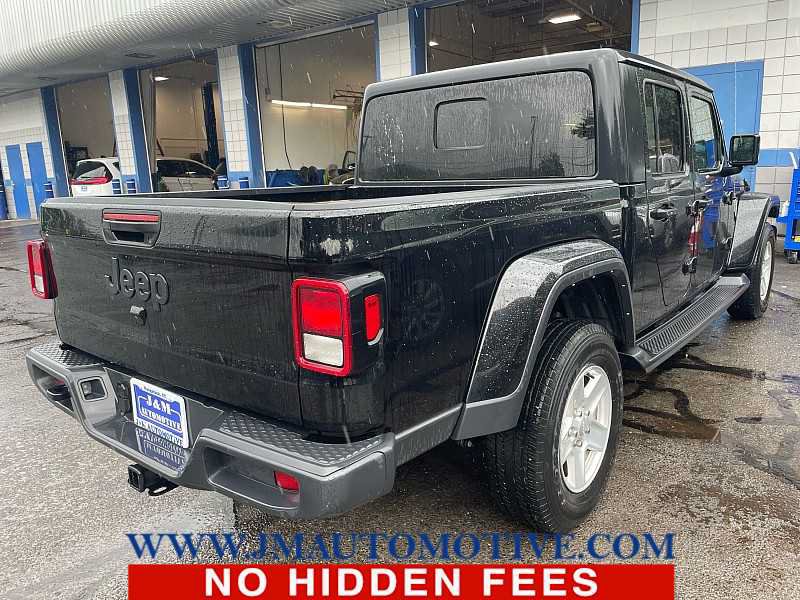 Used 2022 Jeep Gladiator Sport AWD/4WD image 3