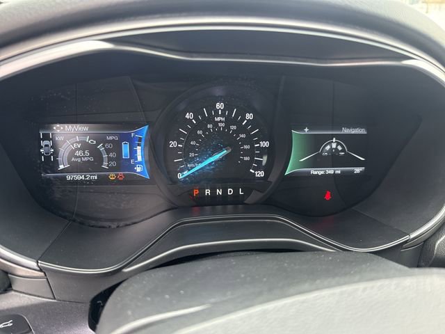 Used 2019 Ford Fusion SE image 12