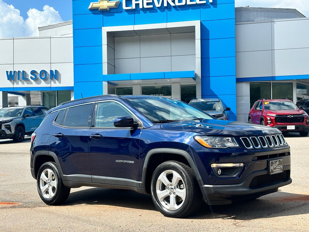 Used 2019 Jeep Compass Latitude AWD/4WD image 1