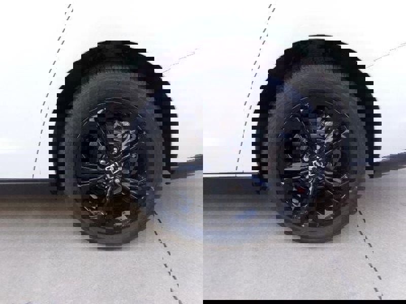 New 2025 Honda Accord SE image 9