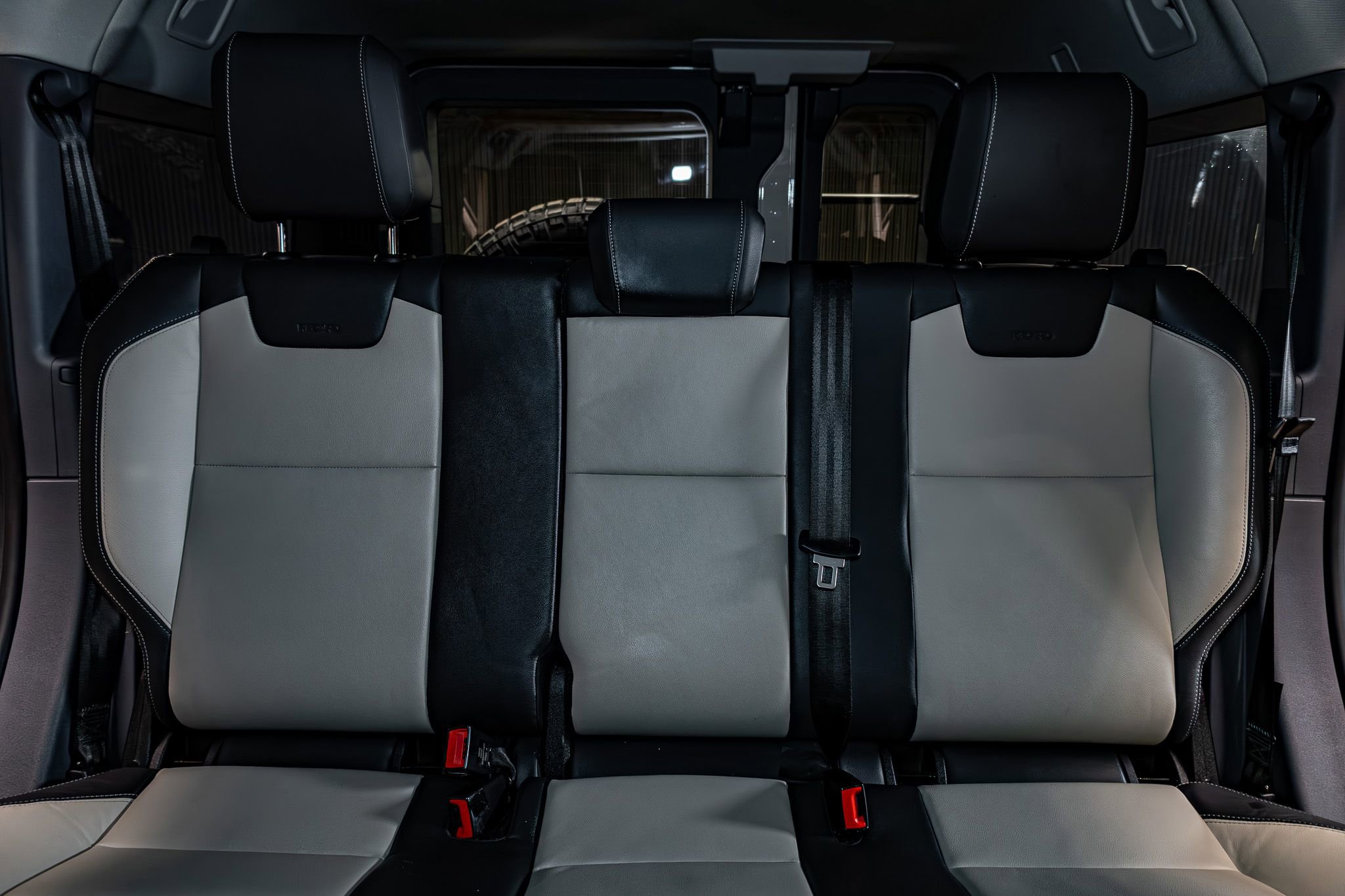 Used 2025 INEOS Grenadier image 24