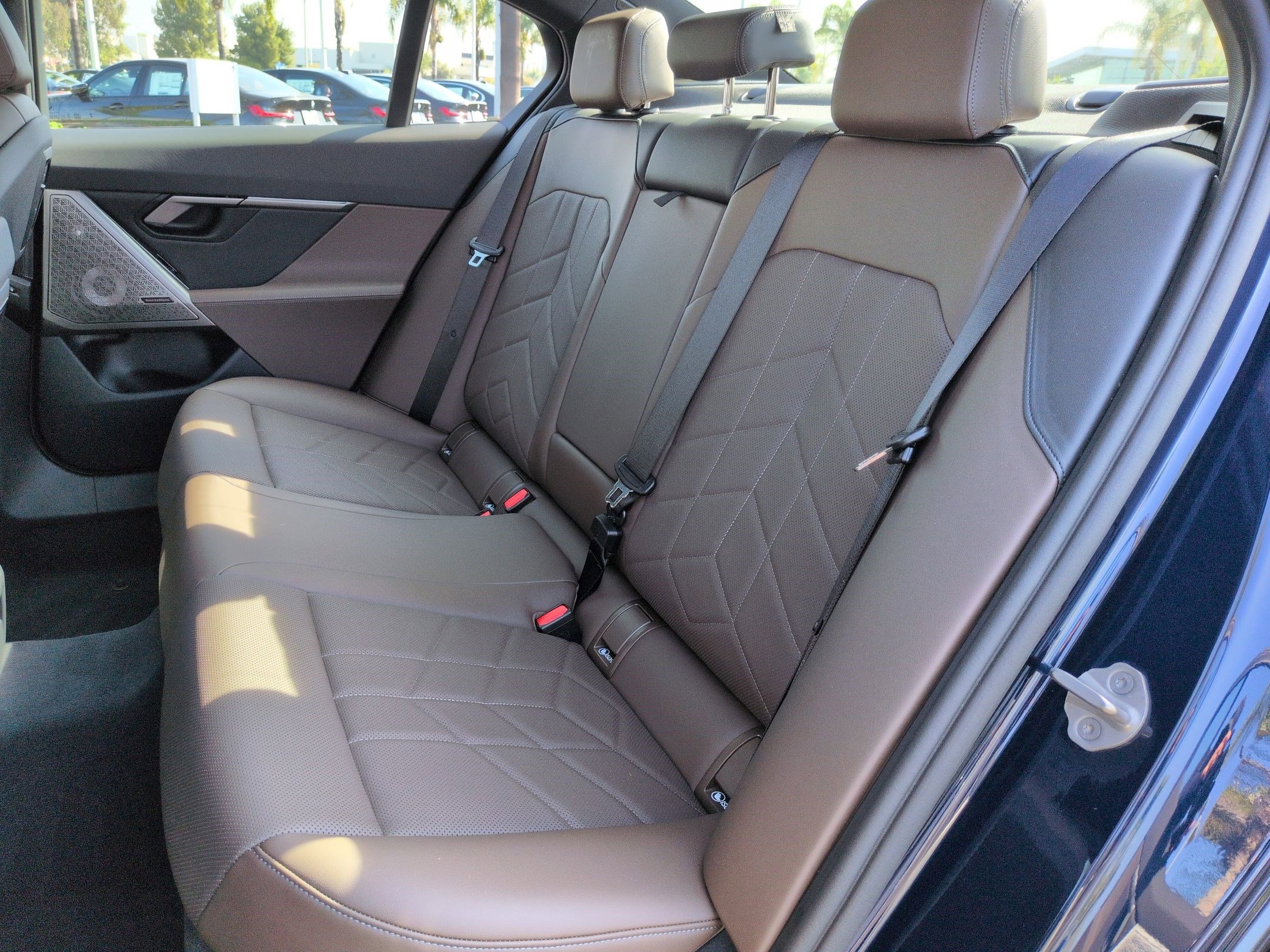 Used 2026 BMW 530i w/ M Sport Package RWD image 31
