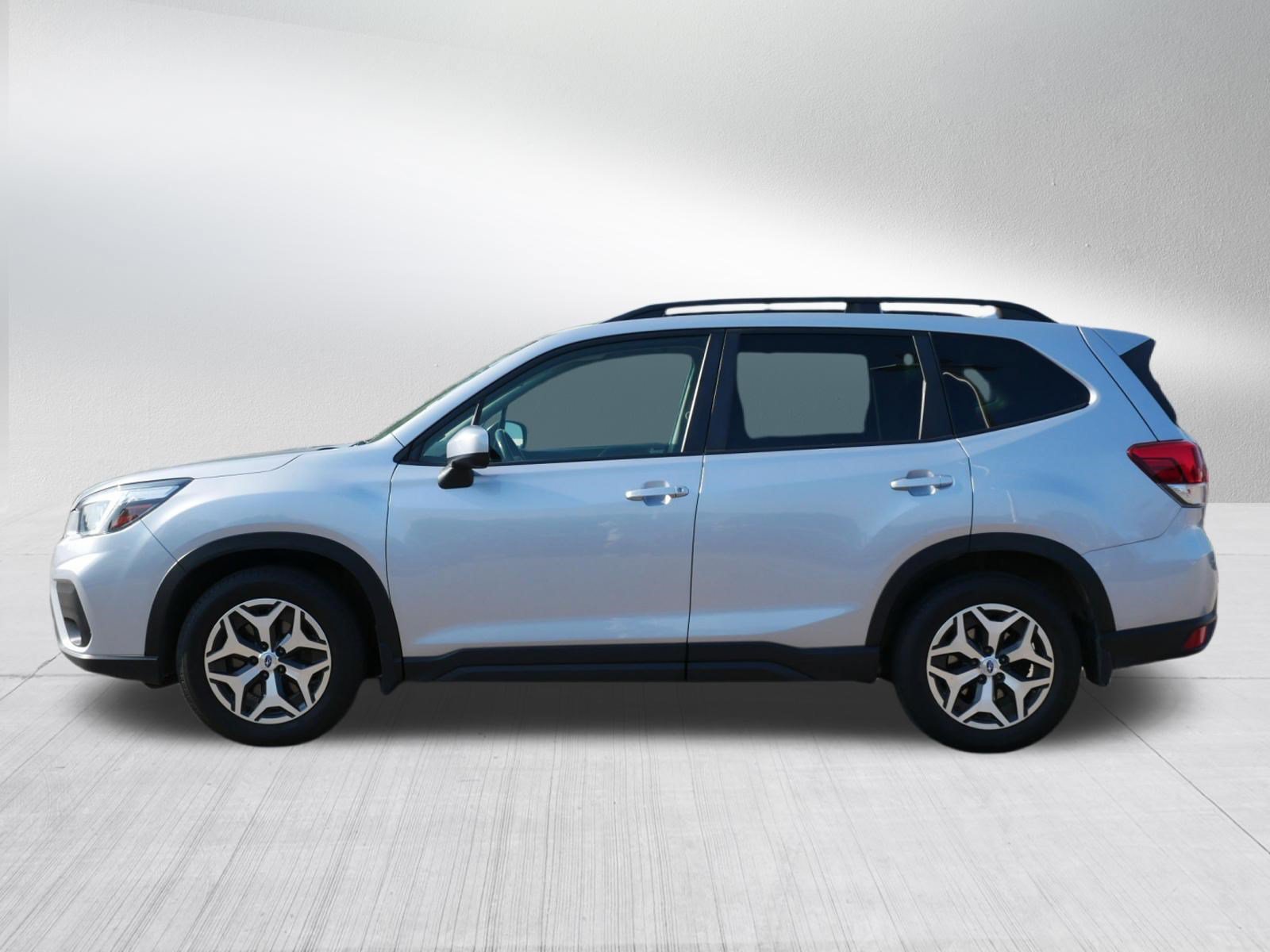 Used 2020 Subaru Forester Premium AWD/4WD image 4