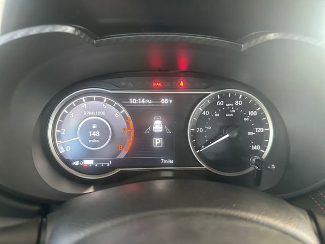 New 2025 Nissan Versa SR w/ Trunk Package image 17