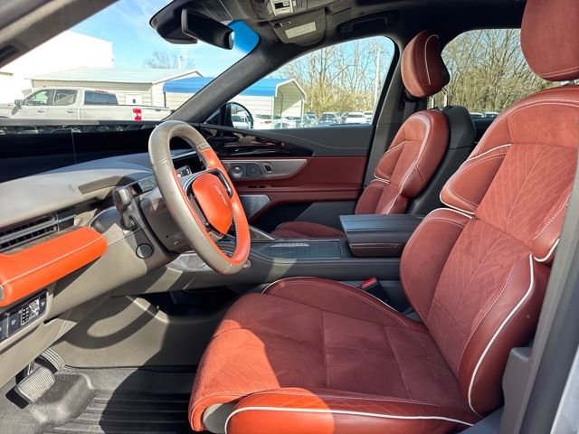 Used 2024 Lincoln Nautilus Black Label image 12