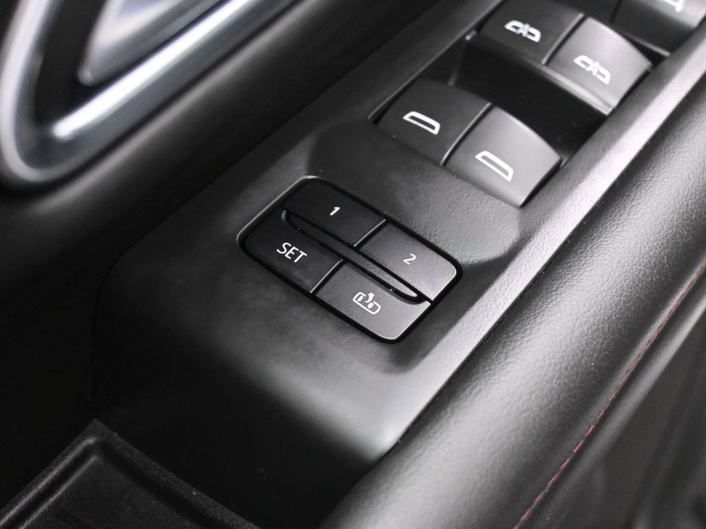 Used 2022 Chevrolet Tahoe RST w/ Luxury Package image 44