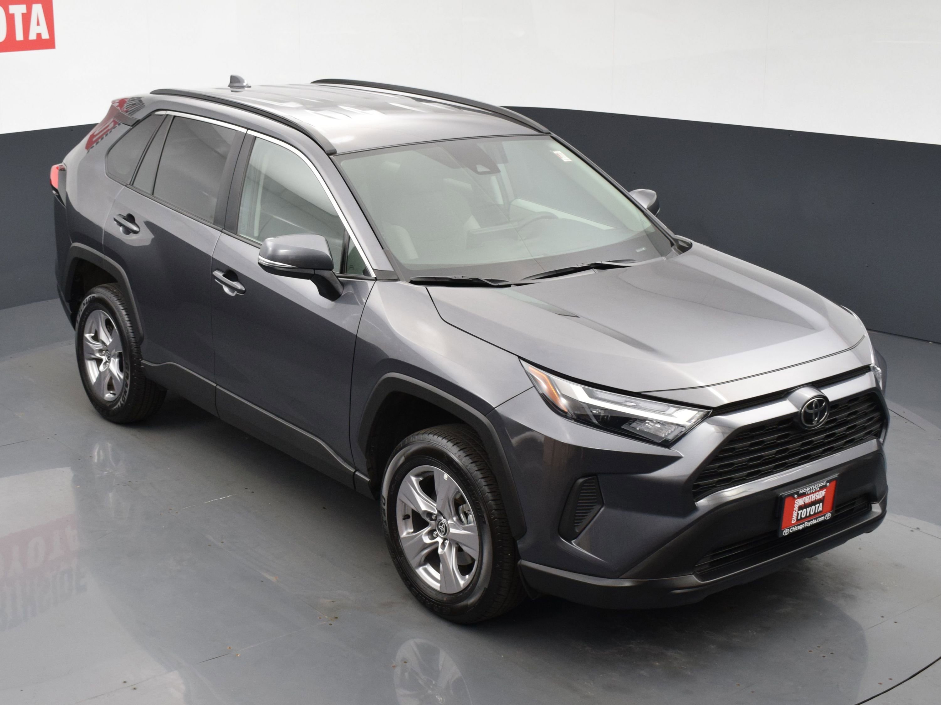 Used 2025 Toyota RAV4 XLE AWD/4WD image 21