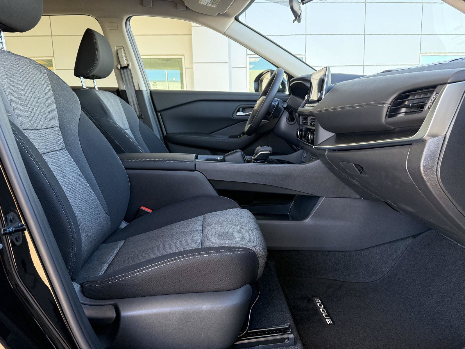 New 2026 Nissan Rogue SV FWD image 35