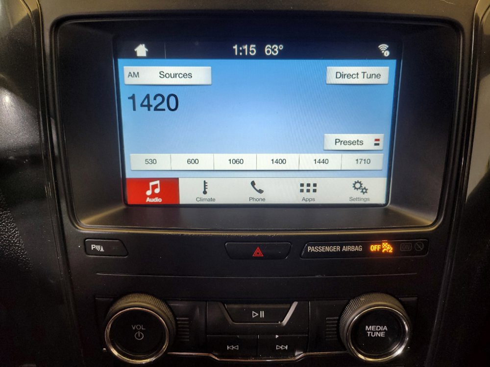 Used 2018 Ford Explorer XLT w/ Equipment Group 202A FWD image 25