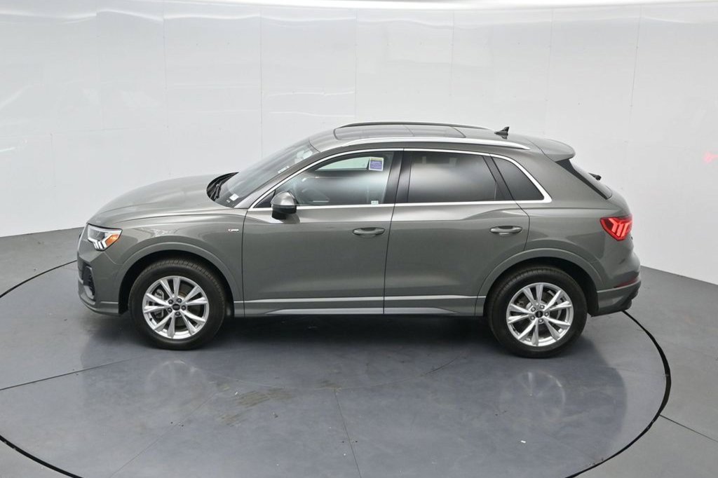 Used 2025 Audi Q3 2.0T Premium AWD/4WD image 17
